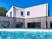 Villa 9 pièces 300 m²