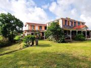 Villa 9 pièces 327 m²