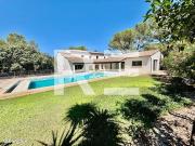 Villa 9 pièces 357 m²