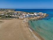 VILLA A 20 MT DALLA SPIAGGIA MORGHELLA