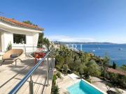 Villa à la vente avec vue époustouflante sur toute la...