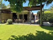 Villa à la vente dans un domaine privé de Grimaud à pied...