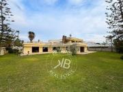 Villa à rénouver à la vente souissi