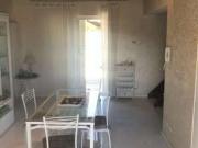 Villa a schiera arredata con piscina