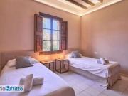 Villa a schiera arredata con piscina