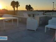 Villa a schiera arredata con terrazzo Villa a schiera arredata con terrazzo