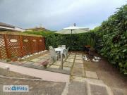 Villa a schiera arredata con terrazzo