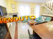 VILLA A SCHIERA di 4 vani e di 176 mq ORNAGO ornago rif....