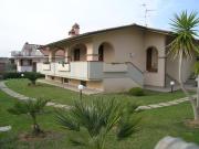 VILLA A SCHIERA in AFFITTO a FOLLONICA PRATORANIERI di 2...