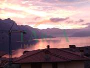 Villa a Schiera in affitto a Riva di Solto via IV...