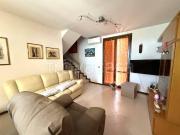 Villa a Schiera in affitto a Tornata, non...