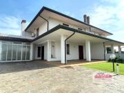 Villa a Schiera in affitto a Torri di Quartesolo via... Villa a Schiera in affitto a Torri di Quartesolo via...