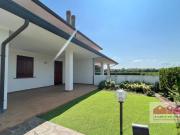Villa a Schiera in affitto a Torri di Quartesolo via...