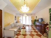 VILLA A SCHIERA in VENDITA a CAERANO DI SAN MARCO di 4 vani