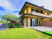 Villa a schiera in vendita a Caravaggio via dei Cappuccini