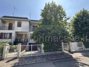 Villa a schiera in vendita a Carpi