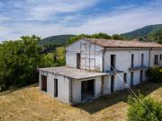 Villa a schiera in vendita a Fabriano, FRAZIONI