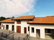 Villa a schiera in vendita a Fino Mornasco via Indipendenza
