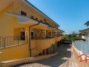 Villa a schiera in vendita a Guidonia Montecelio via...