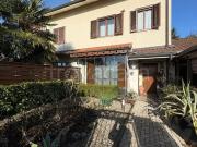 Villa a schiera in vendita a Locate di Triulzi via delle...