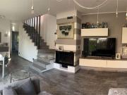 Villa a schiera in vendita a Luni