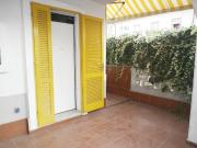 VILLA A SCHIERA in VENDITA a MASSA MARINA DI MASSA di 4 vani