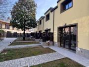 Villa a schiera in vendita a Milano via Padova, 236,...