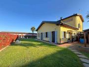 Villa a schiera in vendita a Modena