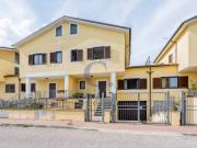 Villa a schiera in vendita a Monterosi