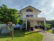 Villa a schiera in vendita a Montignoso