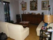 VILLA A SCHIERA in VENDITA a PIETRASANTA Pietrasanta di...