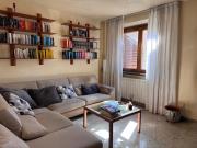 VILLA A SCHIERA in VENDITA a PRATO VIACCIA di 5 vani