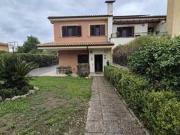 Villa a schiera in vendita a Roma viale Giardino di...