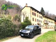 Villa a schiera in vendita a Valli del Pasubio via...