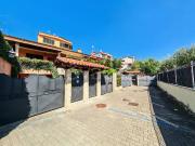 Villa a schiera in vendita ad Albano Laziale via...