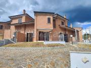 Villa a schiera in vendita ad Albano Laziale via Olivella