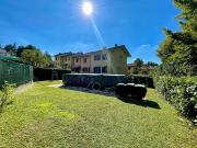 Villa a schiera quadrilocale 210mq