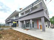 Villa a schiera quadrilocale 212mq