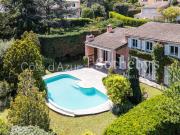 Villa à vendre à Vaugrenier, Villeneuve Loubet: calme,...