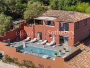Villa à vendre aux Adrets de l'Estérel avec vue mer...