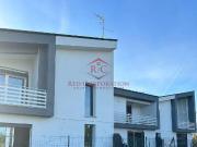 Villa abbinata in vendita a Reggio nell'Emilia, Roncina