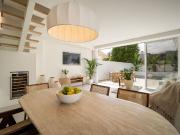 Villa adosada completamente reformada situada a solo...