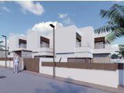 VILLA ADOSADA DE 3 DORM.CON SÓTANO Y PISCINA PRIVADA EN...