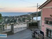 Villa arredata con terrazzo Centro