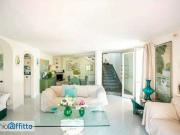 Villa arredata con terrazzo Centro