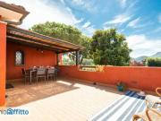 Villa arredata con terrazzo Centro