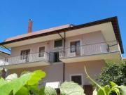 Villa arredata con terrazzo Centro