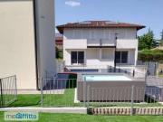 Villa arredata con terrazzo Crociale