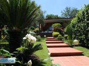 Villa arredata con terrazzo Giustiniana, olgiata, cesano