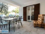 Villa arredata con terrazzo Milioti